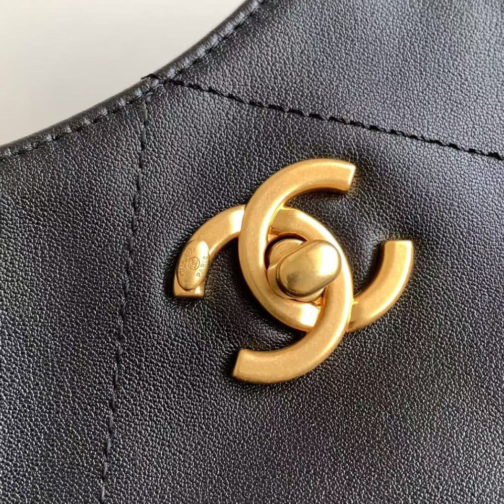 Ch**el Maxi Shopping Bag (HIGH-END GRADE)