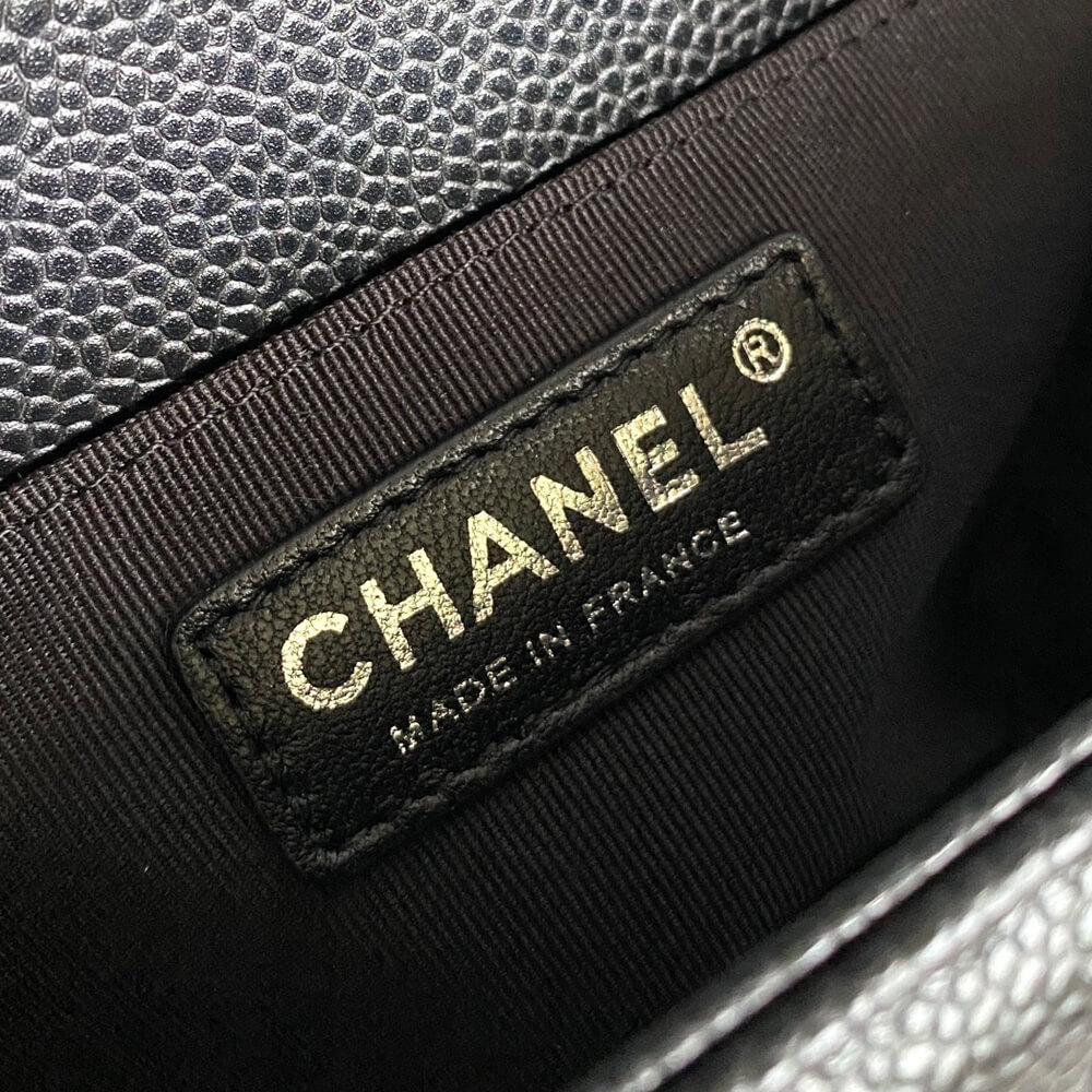 BOY Ch**el HANDBAG(TAX-FREE GRADE)