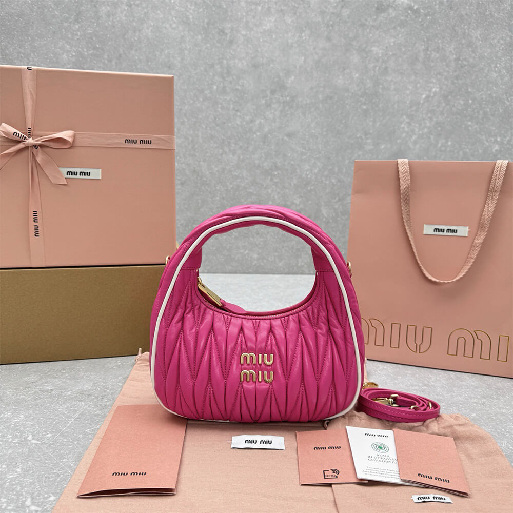 M1um1u Wander matelassé nappa leather bag(HIGH-END GRADE)