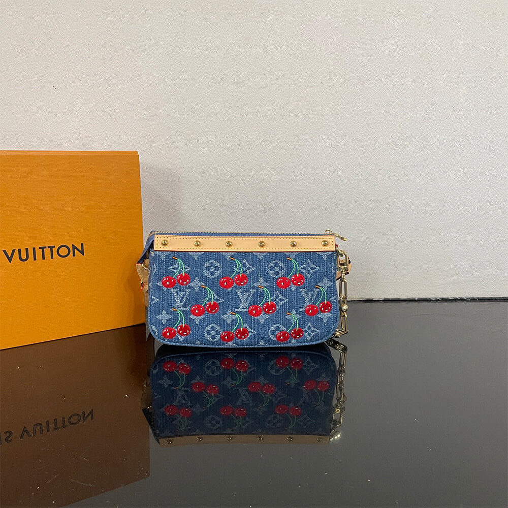 LV x TM Pochette Accessoires