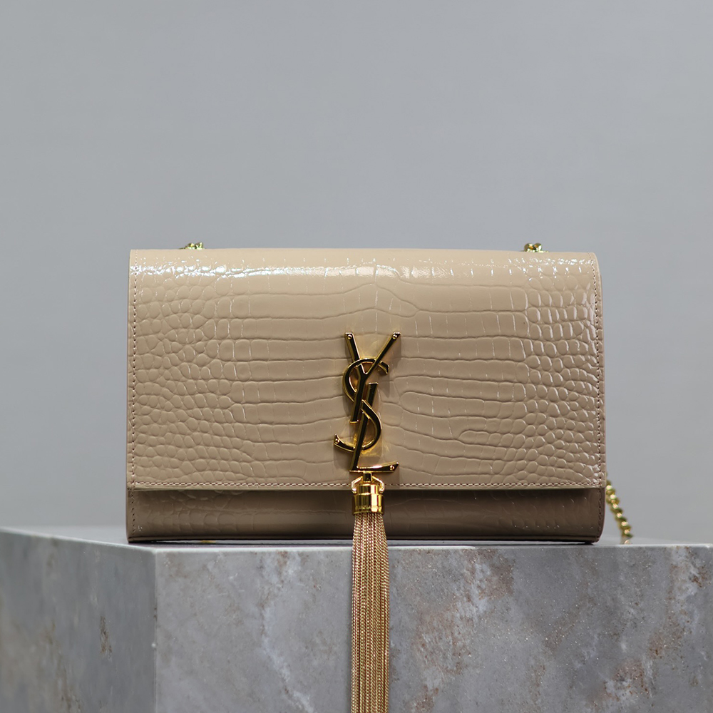 KATE SMALL TASSEL IN CROCODILE-EMBOSSED LEATHER(HIGH-END GRADE)