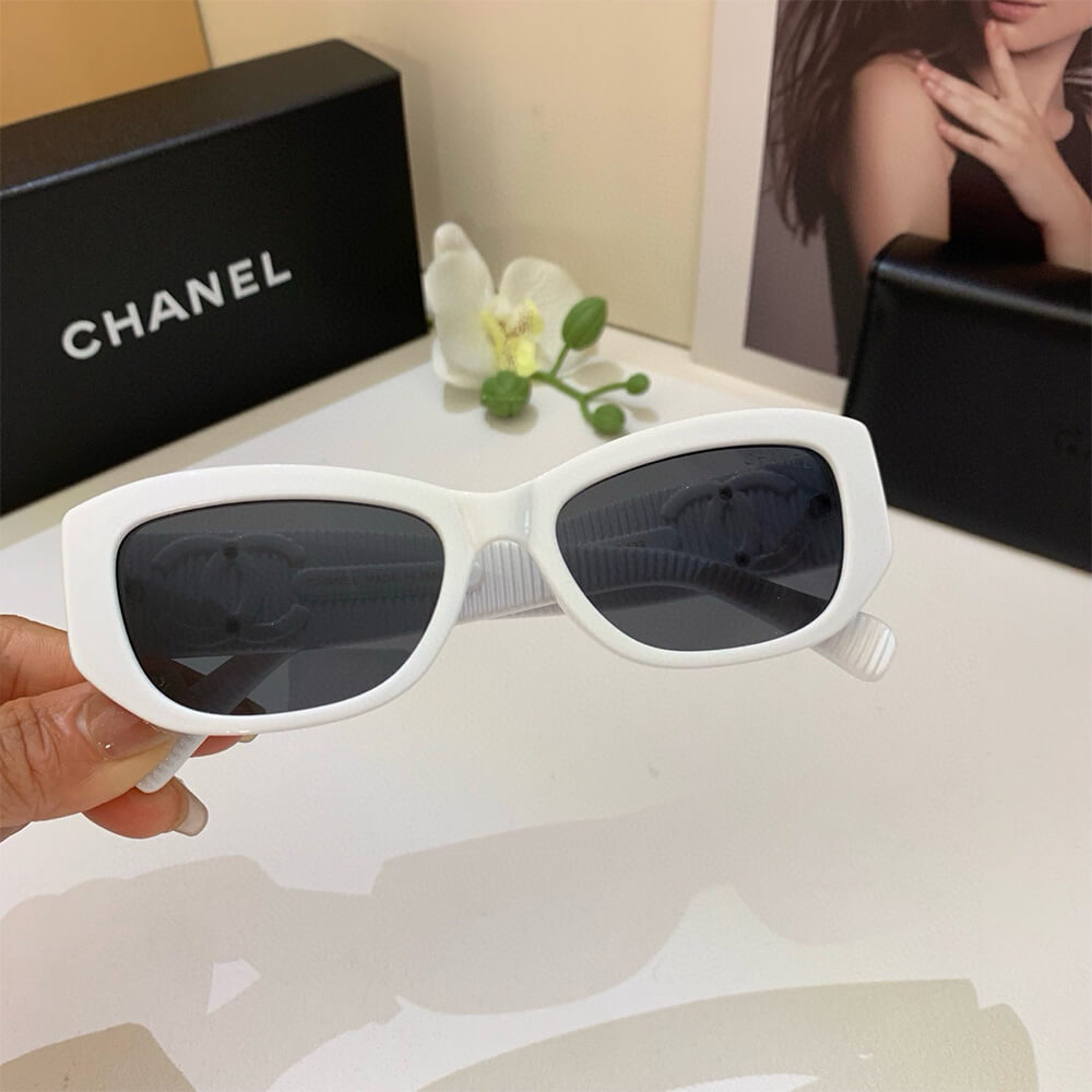 Ch**el SUNGLASSES