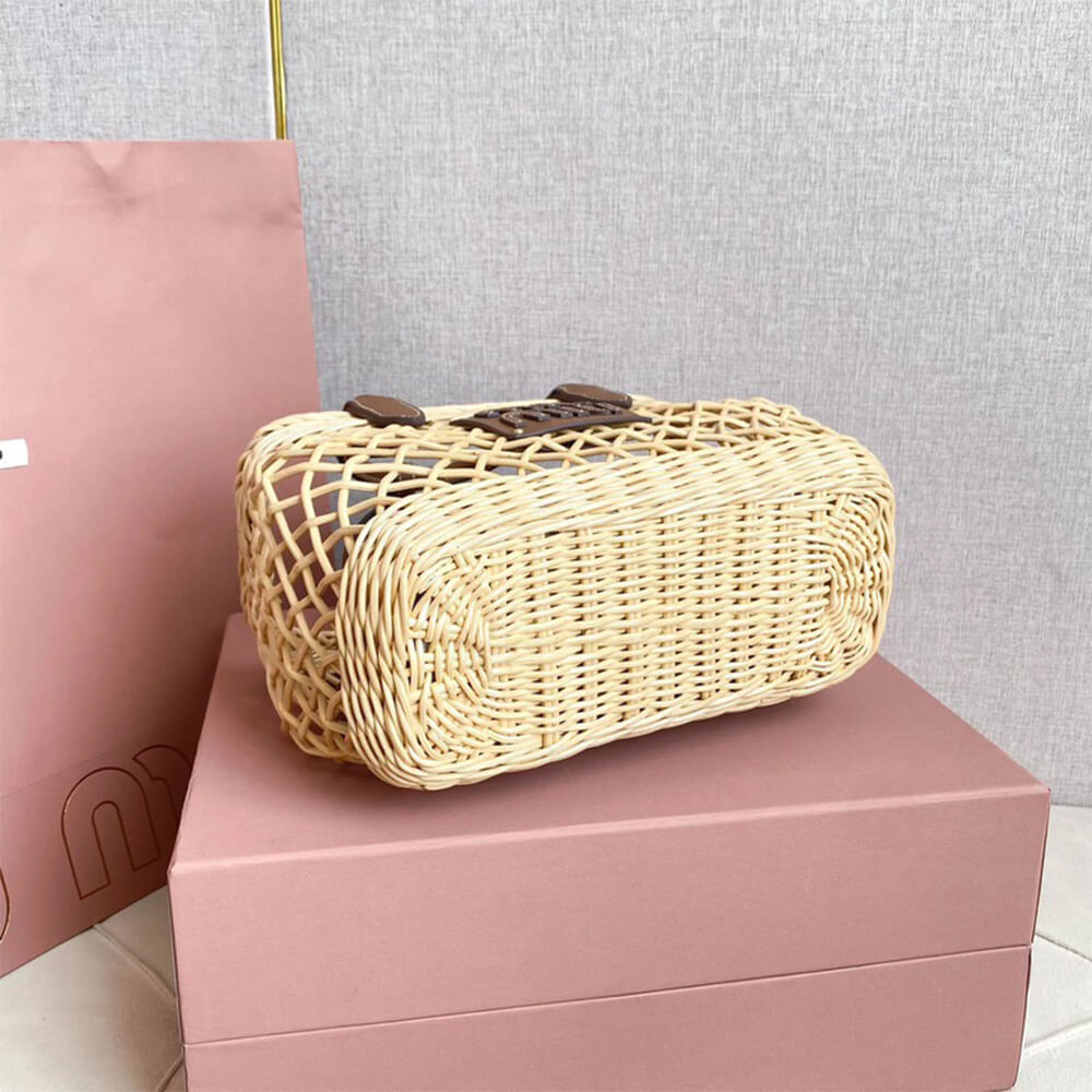M1um1u Woven fabric handbag with leather trim(high-end grade)