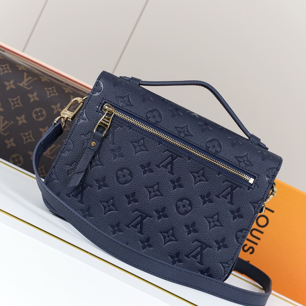 LV Pochette Métis Bag