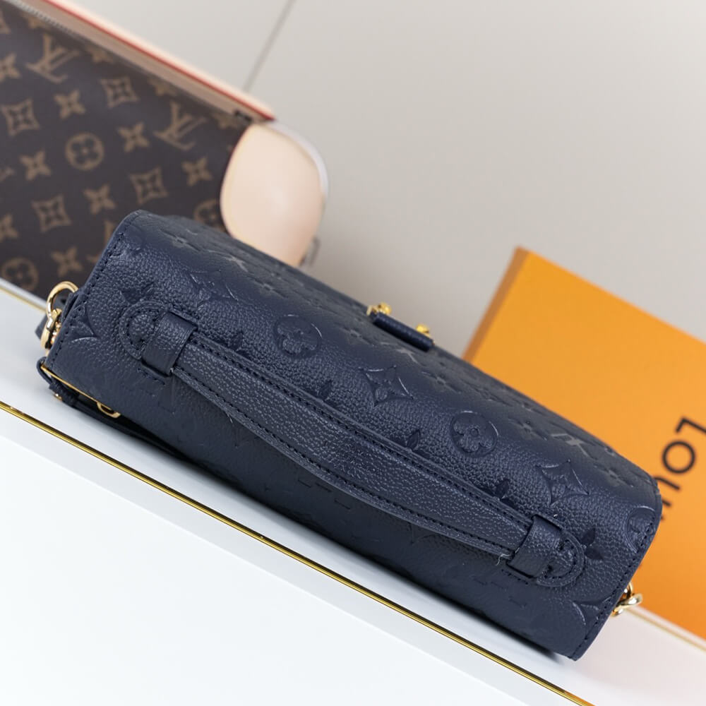 LV Pochette Métis Bag