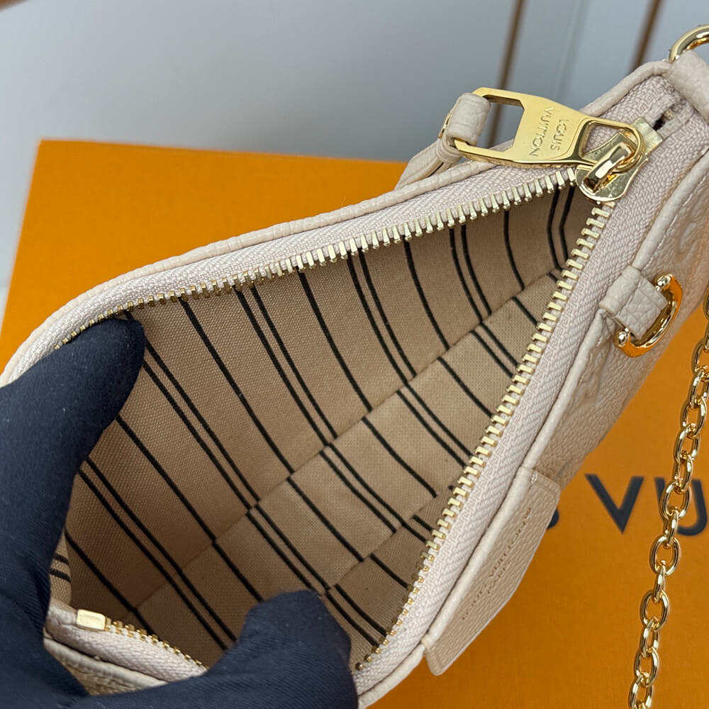 LV Easy Pouch