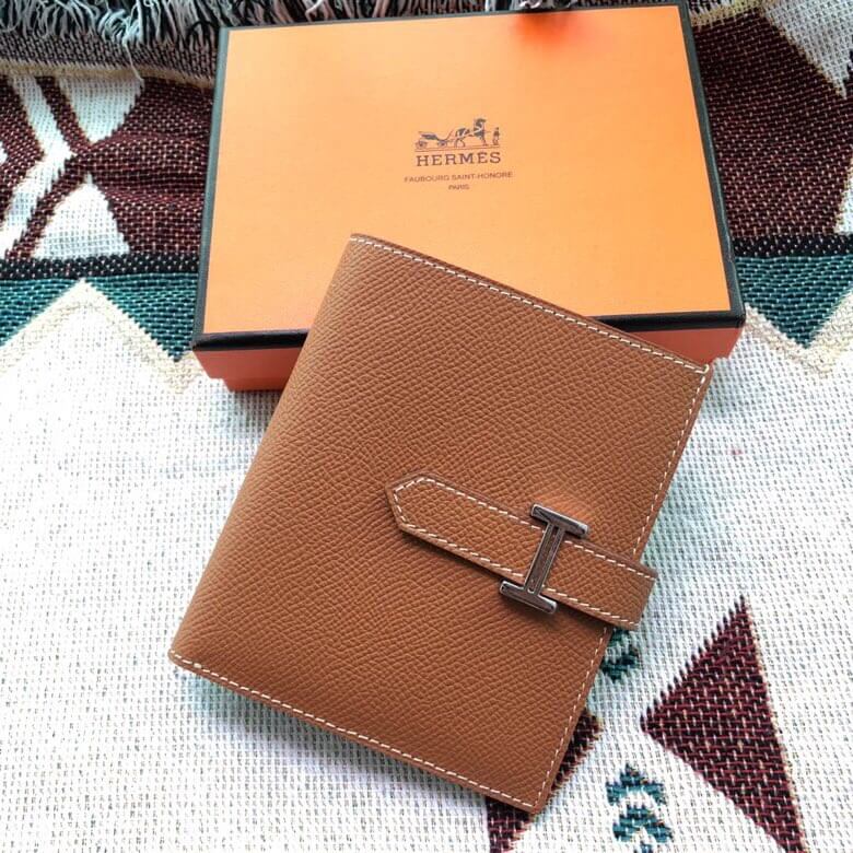 H**me5 Bearn Compact wallet