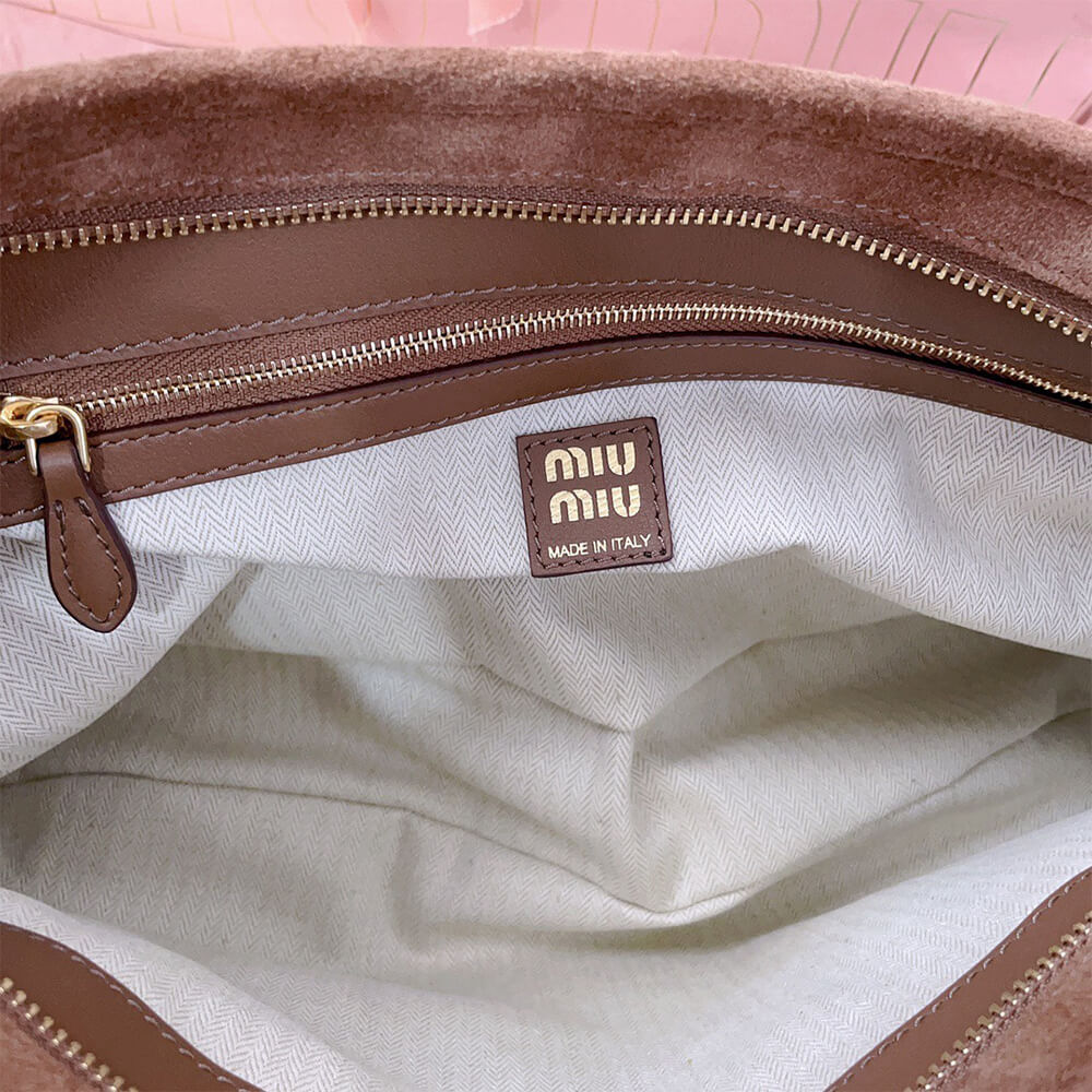 M1um1u Medium Aventure suede bag(HIGH-END GRADE)