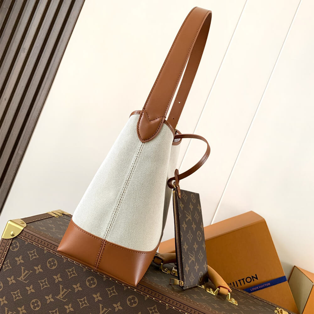 LV Low Key Hobo PM(HIGH-END GRADE)