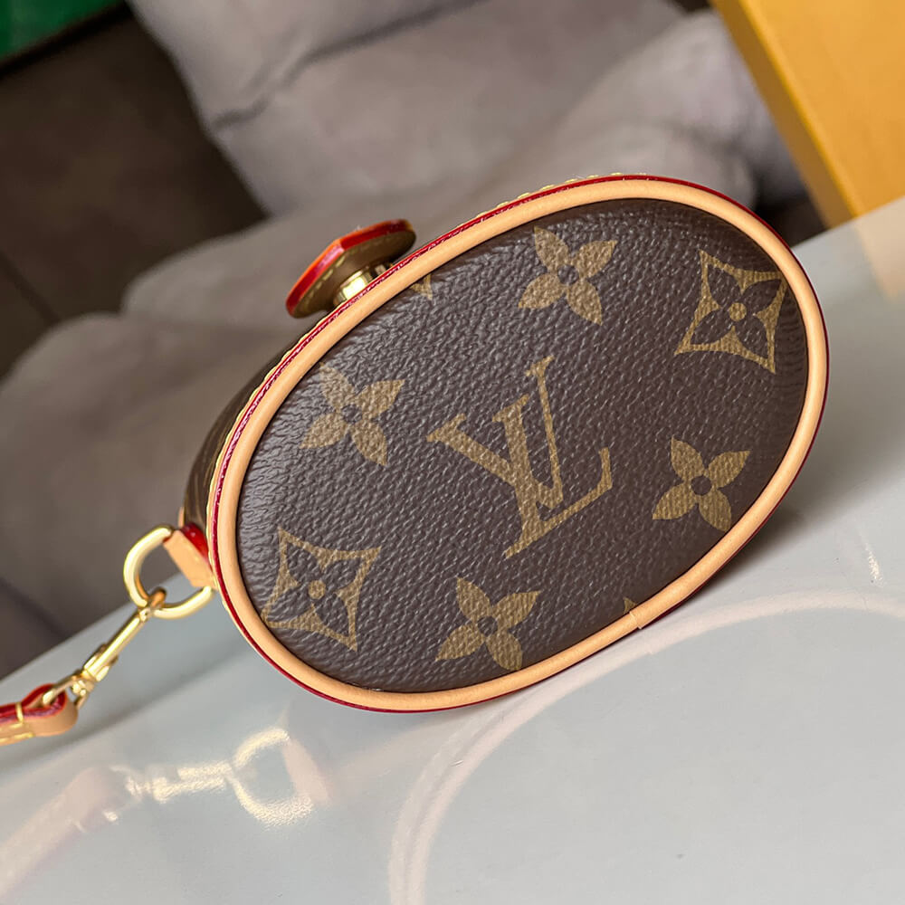 LV Fold Me Pouch