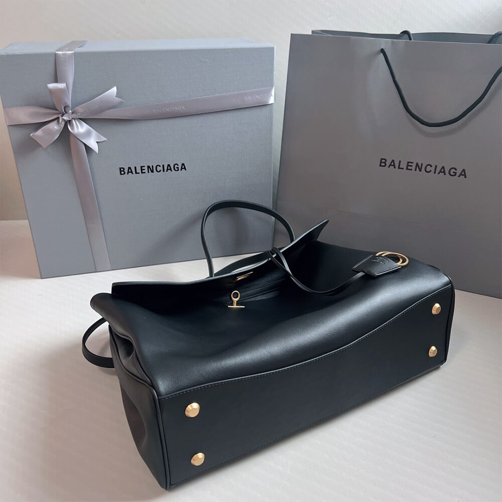 Ba1en*iaga Women’s Rodeo Handbag Large(HIGH-END GRADE)