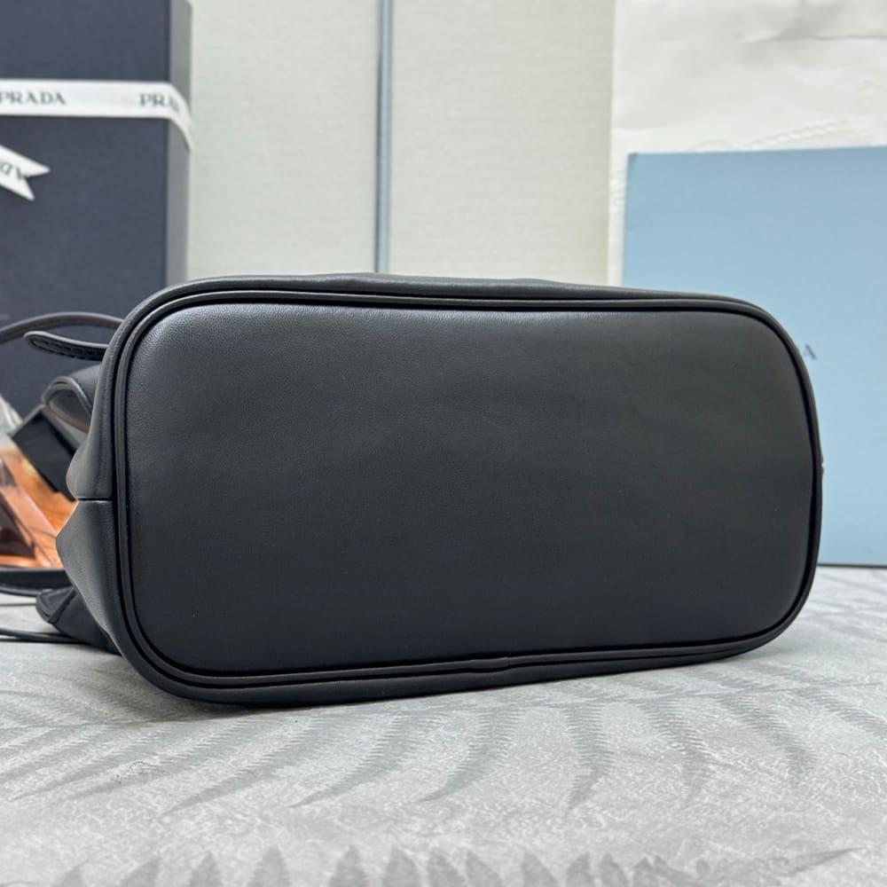 Pra*a Dada small nappa leather bag