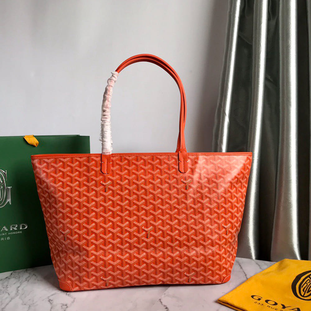G09ard Artois MM Bag