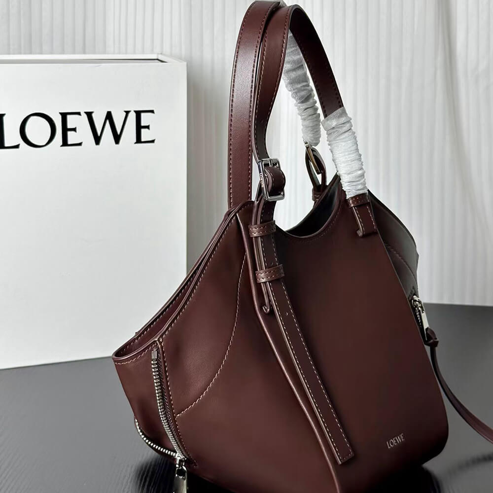 L0ew* Hammock Flip bag in classic calfskin(HIGH-END GRADE)