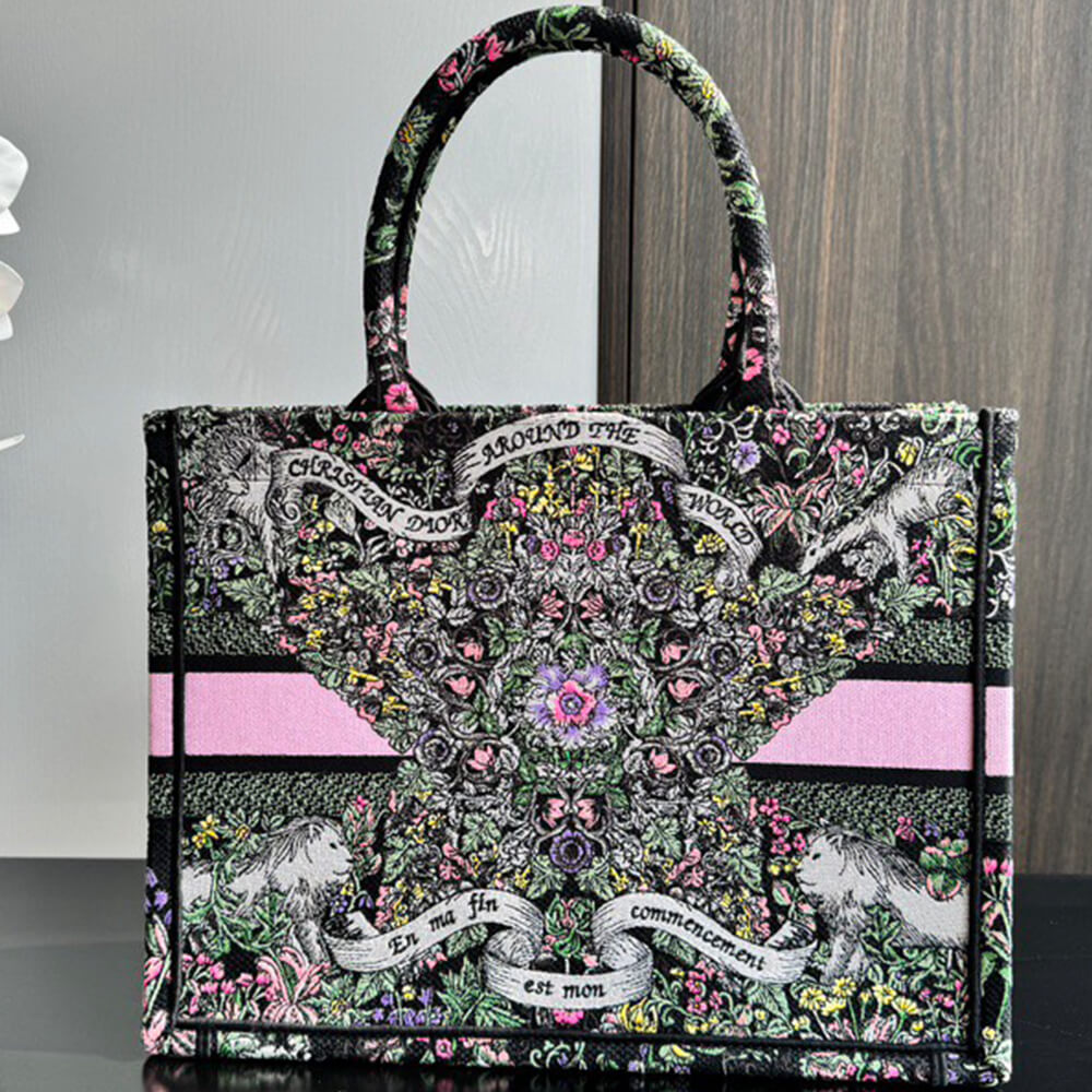 Medium D10r Book Tote