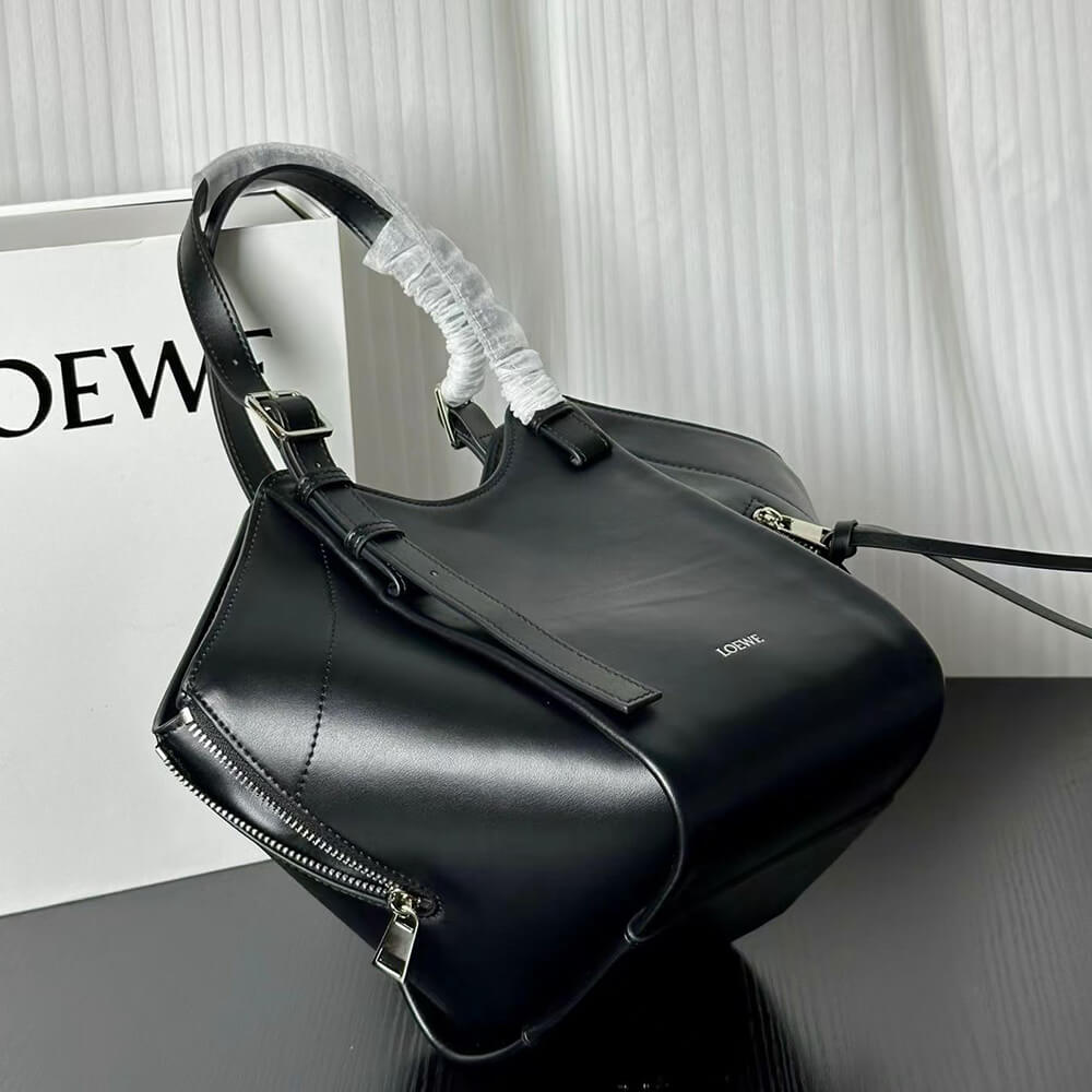 L0ew* Hammock Flip bag in classic calfskin(HIGH-END GRADE)