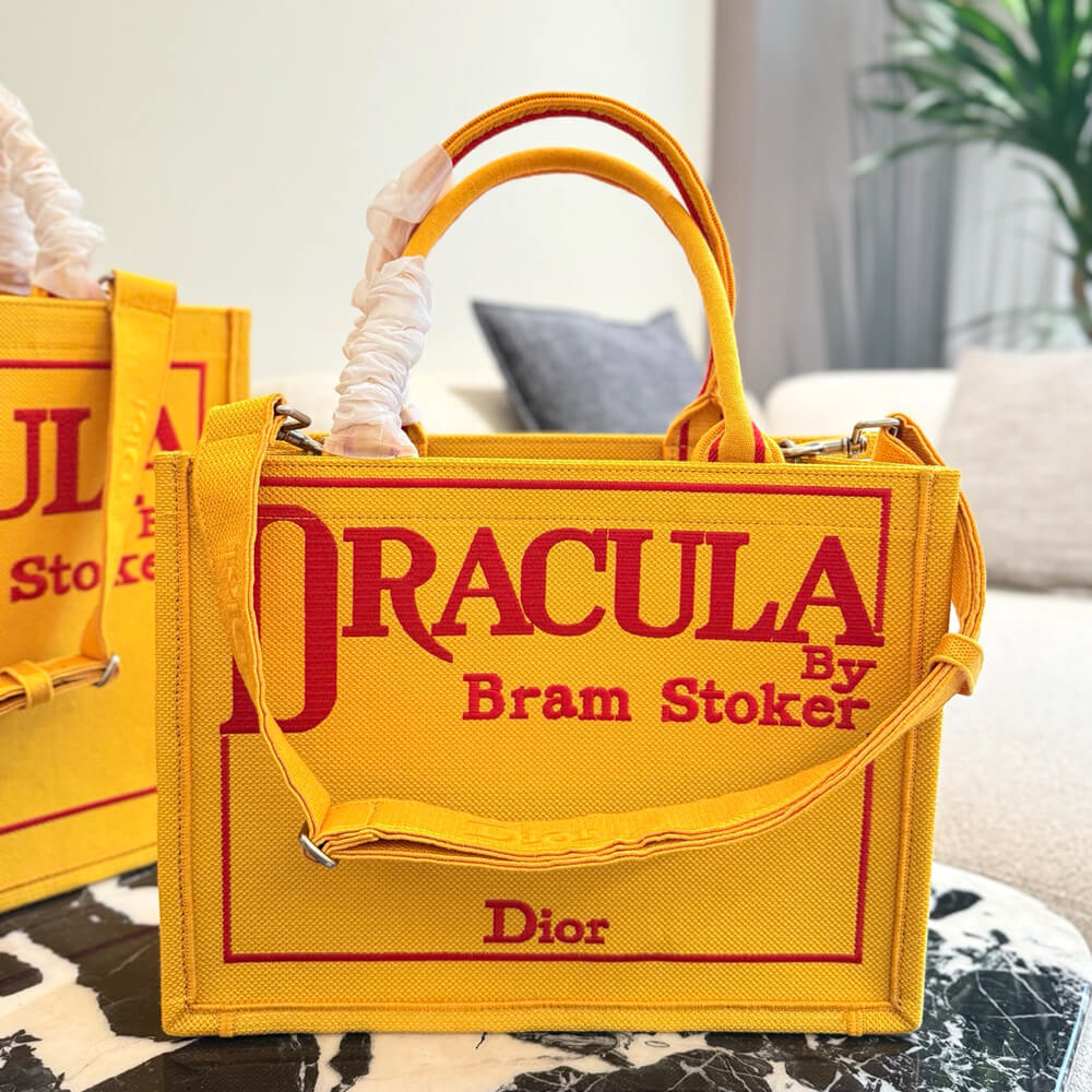 Medium D10r Book Tote with Strap