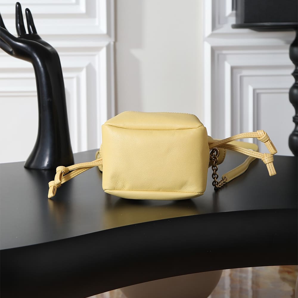 Y51 JAMIE mini shoulder pouch in lambskin(HIGH-END GRADE)