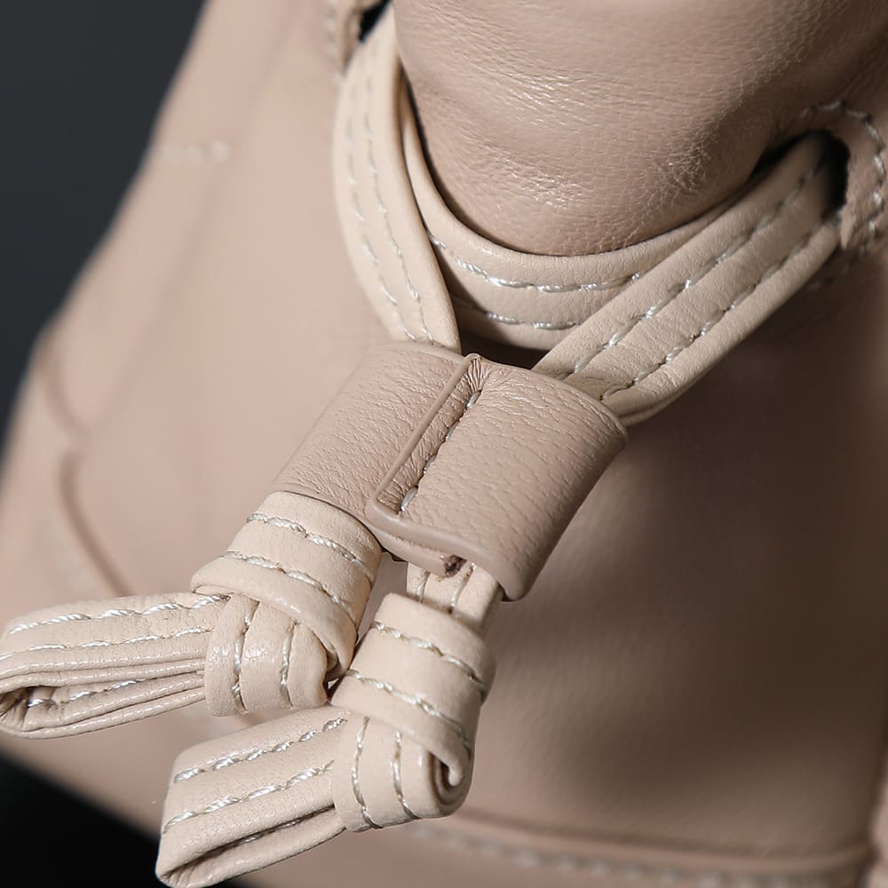 Y51 JAMIE mini shoulder pouch in lambskin(HIGH-END GRADE)