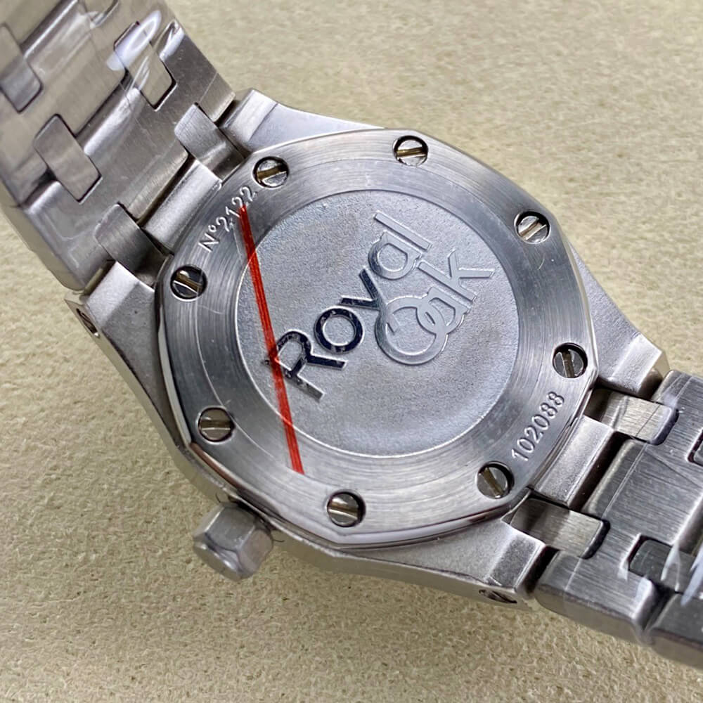 Audemars P1g*et Royal Oak 67630
